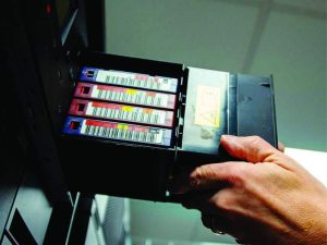 مزایا و معایب Tape Autoloader و Tape Library